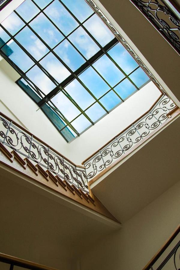Main Square Studio With Terrace & Air Condition Красков Екстериор снимка